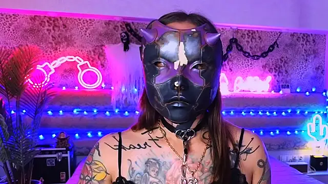 Snapshot of Cool_Freak_ chatting on October 19, 2025, 10:38 am Cool Freak online show from October 19, 2025, 10:38 am