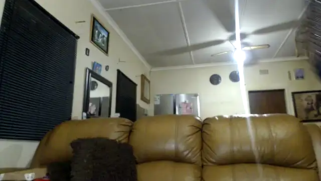 Snapshot of Gucci_Bx chatting on March 17, 2026, 2:27 am Gucci Bx online show from March 17, 2026, 2:27 am