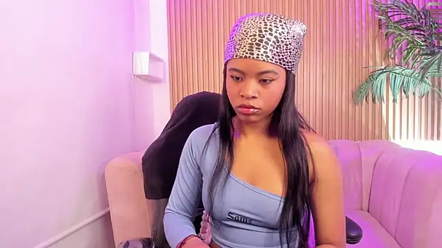 Mia damm online show from September 24, 2025, 3:54 am