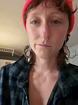 Snapshot of mossy_kiss chatting on January 23, 2025, 3:32 pm mossy kiss online show from January 23, 2025, 3:32 pm