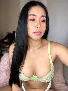 JazzieXo online show from March 13, 2026, 9:32 pm