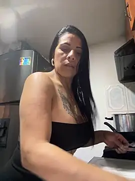 saaalome 1 online show from February 7, 2025, 7:17 pm