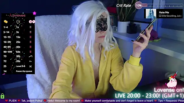 Snapshot of strawberry_muffin chatting on December 20, 2024, 7:17 pm strawberry muffin online show from December 20, 2024, 7:17 pm