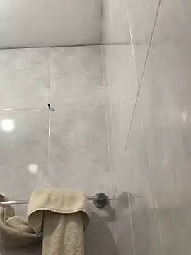 Snapshot of gabiTetas chatting on December 11, 2024, 5:59 pm gabiTetas online show from December 11, 2024, 5:59 pm