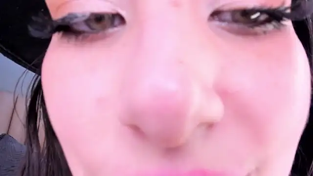 Snapshot of Alexa_Thaylor_ chatting on January 30, 2025, 8:42 pm Alexa Thaylor online show from January 30, 2025, 8:42 pm