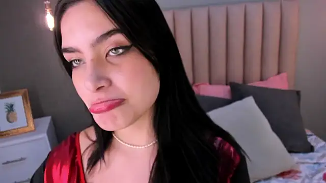 Snapshot of Alexa_Thaylor_ chatting on February 1, 2025, 5:47 pm Alexa Thaylor online show from February 1, 2025, 5:47 pm