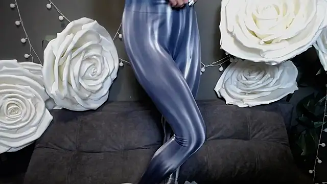 JasmineAsha online show from November 21, 2025, 7:34 pm