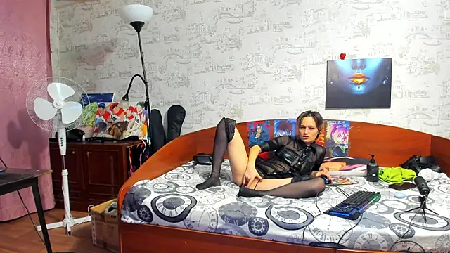 KagamiTayga online show from December 20, 2025, 3:02 am