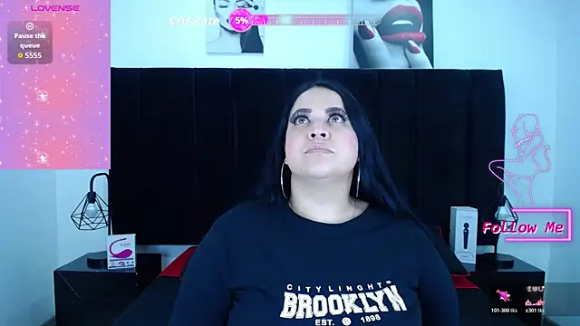 valentina fox01 online show from February 24, 2026, 3:04 am