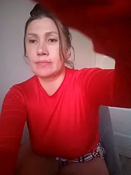 Snapshot of ROXOLANAA_SEXY chatting on March 7, 2026, 3:47 am ROXOLANAA SEXY online show from March 7, 2026, 3:47 am