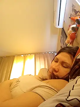 Snapshot of ROXOLANAA_SEXY chatting on March 14, 2026, 9:48 am ROXOLANAA SEXY online show from March 14, 2026, 9:48 am