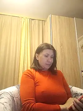 Snapshot of ROXOLANAA_SEXY chatting on March 26, 2026, 4:23 pm ROXOLANAA SEXY online show from March 26, 2026, 4:23 pm