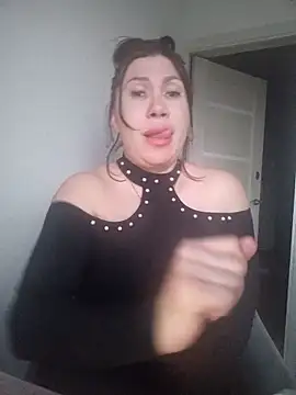 Snapshot of ROXOLANAA_SEXY chatting on March 29, 2026, 3:56 pm ROXOLANAA SEXY online show from March 29, 2026, 3:56 pm