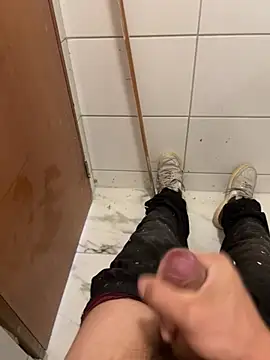 Snapshot of galleggo chatting on April 6, 2026, 1:01 pm galleggo online show from April 6, 2026, 1:01 pm