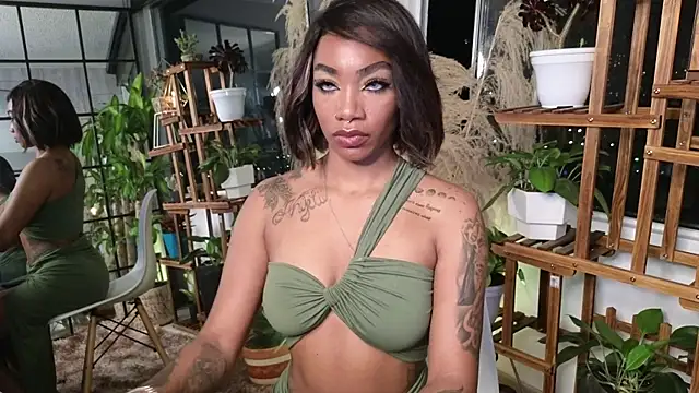 emely brandon online show from December 13, 2024, 1:15 am