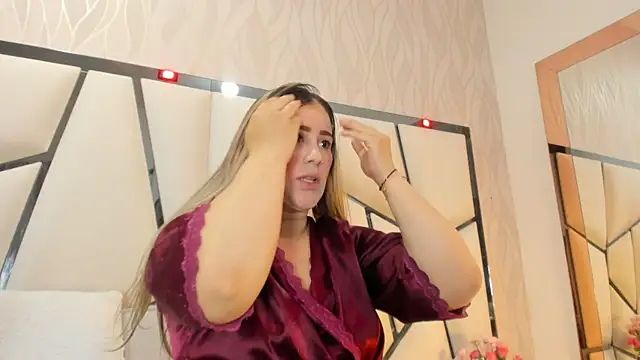 kimberly7  online show from October 21, 2025, 11:44 am