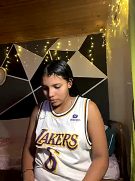 Snapshot of emilyharber chatting on September 16, 2025, 7:04 pm emilyharber online show from September 16, 2025, 7:04 pm