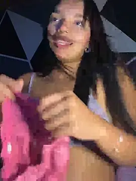 emilyharber online show from November 28, 2025, 8:22 pm