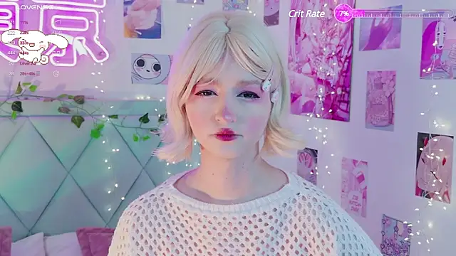 Snapshot of EffyEfans chatting on February 5, 2025, 4:27 am EffyEfans online show from February 5, 2025, 4:27 am