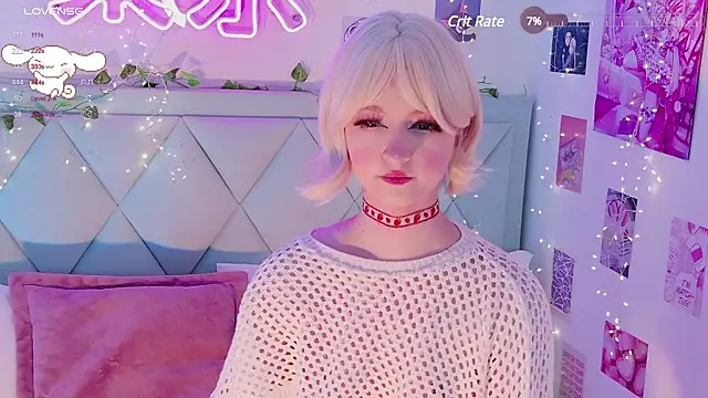 Snapshot of EffyEfans chatting on March 10, 2025, 10:37 am EffyEfans online show from March 10, 2025, 10:37 am