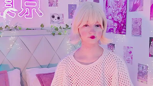 Snapshot of EffyEfans chatting on March 12, 2025, 5:46 am EffyEfans online show from March 12, 2025, 5:46 am