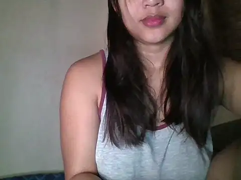 Snapshot of _smiling4u_ chatting on April 29, 2026, 5:30 pm smiling4u online show from April 29, 2026, 5:30 pm