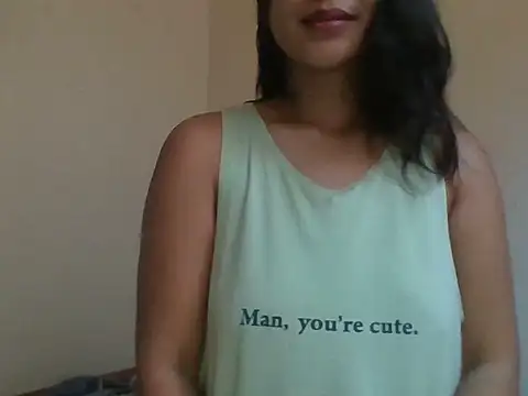  smiling4u  online show from June 17, 2026, 2:25 am