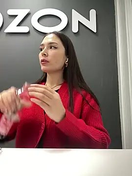 Snapshot of Sweet_Lollypop chatting on March 3, 2025, 4:24 pm Sweet Lollypop online show from March 3, 2025, 4:24 pm