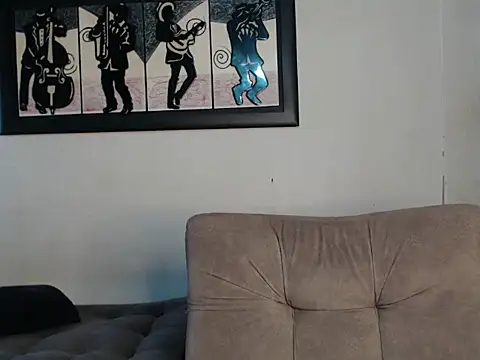 Liamiler01  online show from March 13, 2025, 12:13 pm