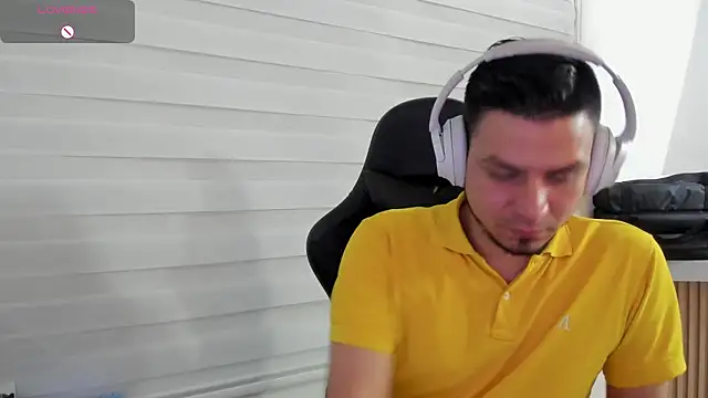 Snapshot of Rick_Diesel_ chatting on January 16, 2026, 4:05 am Rick Diesel online show from January 16, 2026, 4:05 am