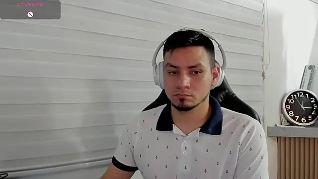 Snapshot of Rick_Diesel_ chatting on February 11, 2026, 5:12 am Rick Diesel online show from February 11, 2026, 5:12 am