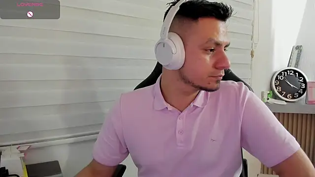 Snapshot of Rick_Diesel_ chatting on February 24, 2026, 3:15 am Rick Diesel online show from February 24, 2026, 3:15 am