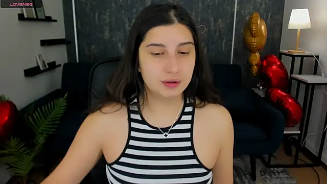 Snapshot of Linda_EX chatting on February 15, 2025, 8:00 am Linda EX online show from February 15, 2025, 8:00 am