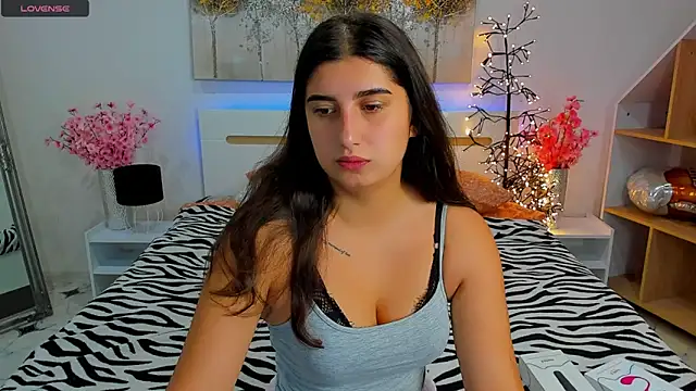 Snapshot of Linda_EX chatting on October 9, 2025, 5:16 am Linda EX online show from October 9, 2025, 5:16 am