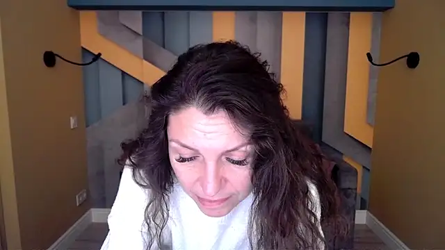 EllaLong online show from February 20, 2026, 12:27 pm