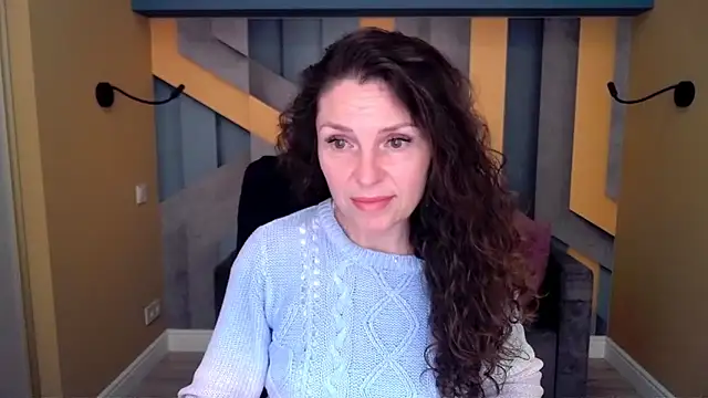 EllaLong online show from February 24, 2026, 12:36 pm