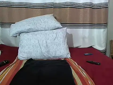 Snapshot of BustyyGoddess chatting on January 16, 2025, 4:18 pm BustyyGoddess online show from January 16, 2025, 4:18 pm