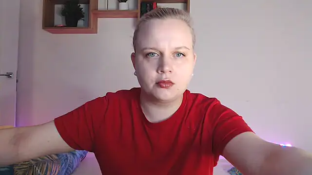 Snapshot of Karolina_love_ chatting on October 11, 2025, 6:50 pm Karolina love online show from October 11, 2025, 6:50 pm