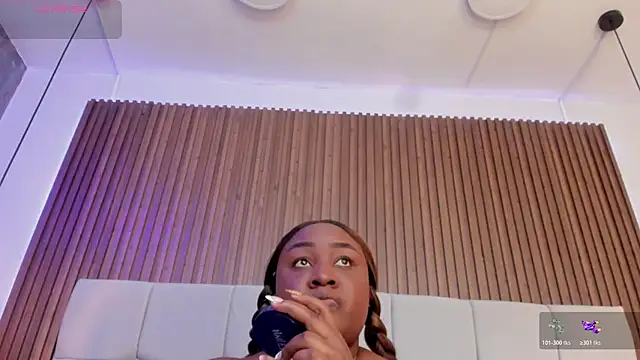 Saravy Blandon online show from March 24, 2026, 11:04 am