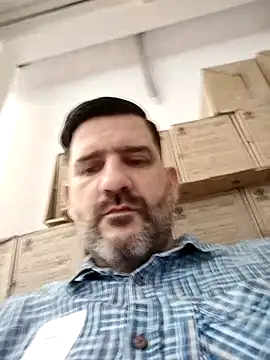 Maxi TheBigDaddy online show from February 13, 2026, 1:51 pm