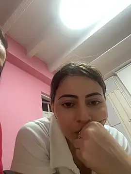 Snapshot of LilaSuni chatting on November 22, 2025, 11:15 pm LilaSuni online show from November 22, 2025, 11:15 pm