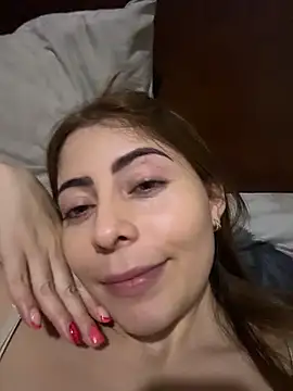 Snapshot of LilaSuni chatting on December 1, 2025, 3:11 am LilaSuni online show from December 1, 2025, 3:11 am