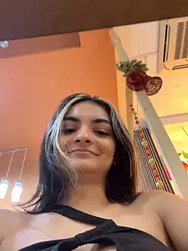 Cat2525 online show from December 19, 2025, 8:27 pm