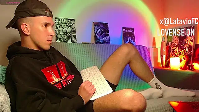 Midnighter  online show from August 6, 2026, 8:22 pm