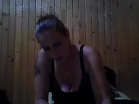 WildScorpio86 online show from December 18, 2024, 9:47 am