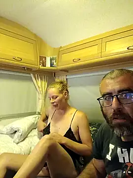 WildScorpio86 online show from November 24, 2025, 12:21 am