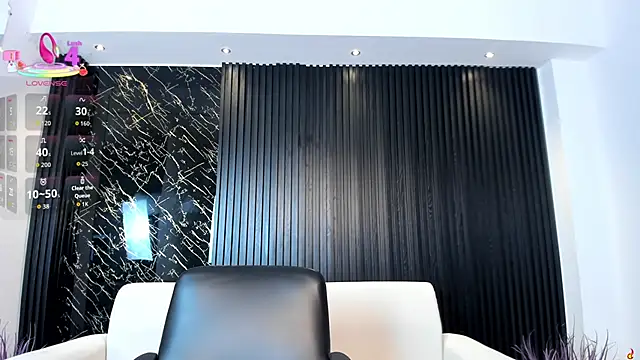 Snapshot of charlottewhitte chatting on October 18, 2025, 12:28 pm charlottewhitte online show from October 18, 2025, 12:28 pm