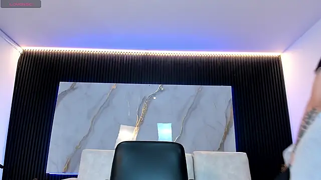 Snapshot of charlottewhitte chatting on October 22, 2025, 11:43 am charlottewhitte online show from October 22, 2025, 11:43 am