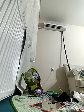 Snapshot of mustican422 chatting on November 15, 2025, 8:05 pm mustican422 online show from November 15, 2025, 8:05 pm