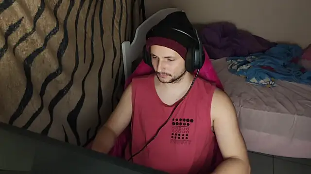 Snapshot of iurytx chatting on February 24, 2025, 12:41 am iurytx online show from February 24, 2025, 12:41 am